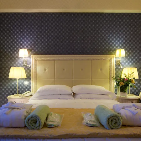 Grand Terme & - Chianciano 酒店 4*